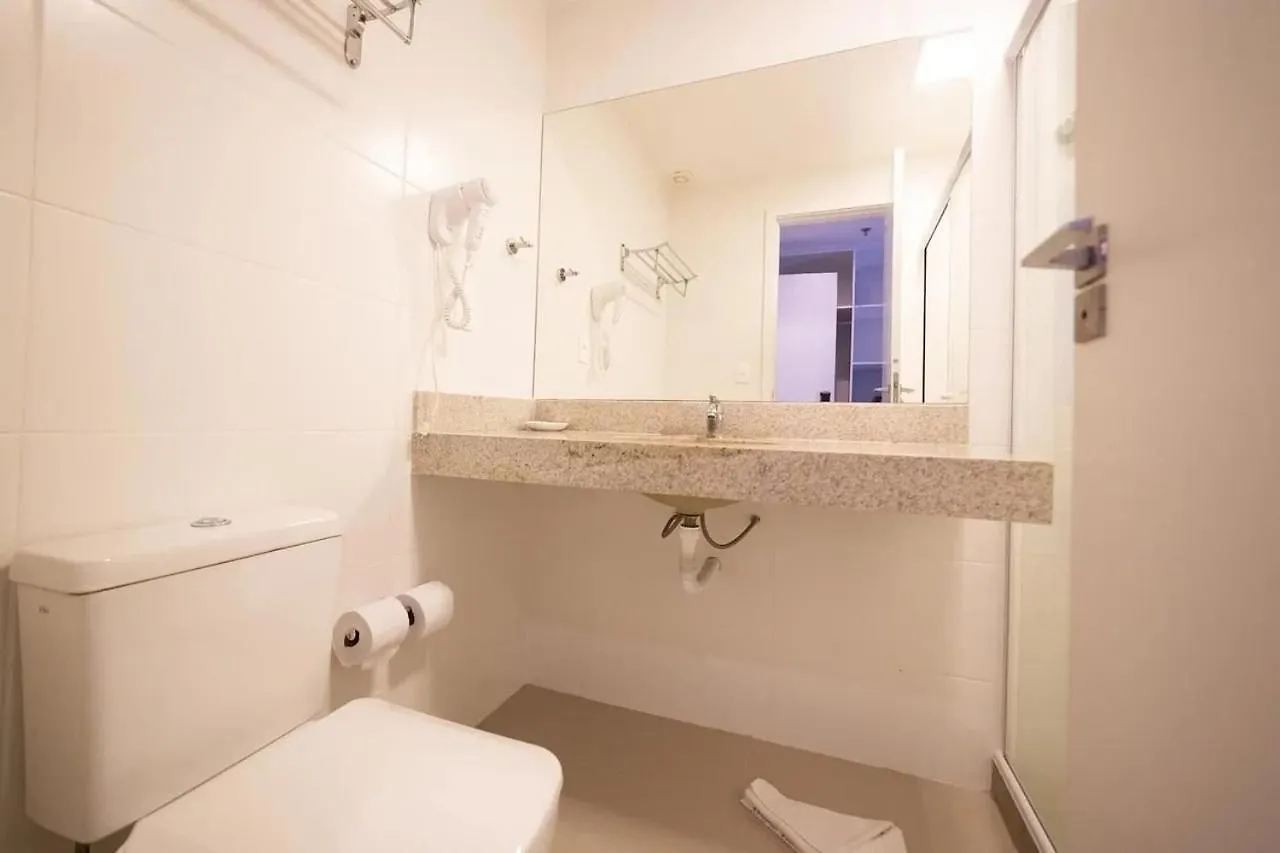 Flat 223 - Moderno E Privilegiado A 700M Da Praia Cabo Frio 0*,  Brazil